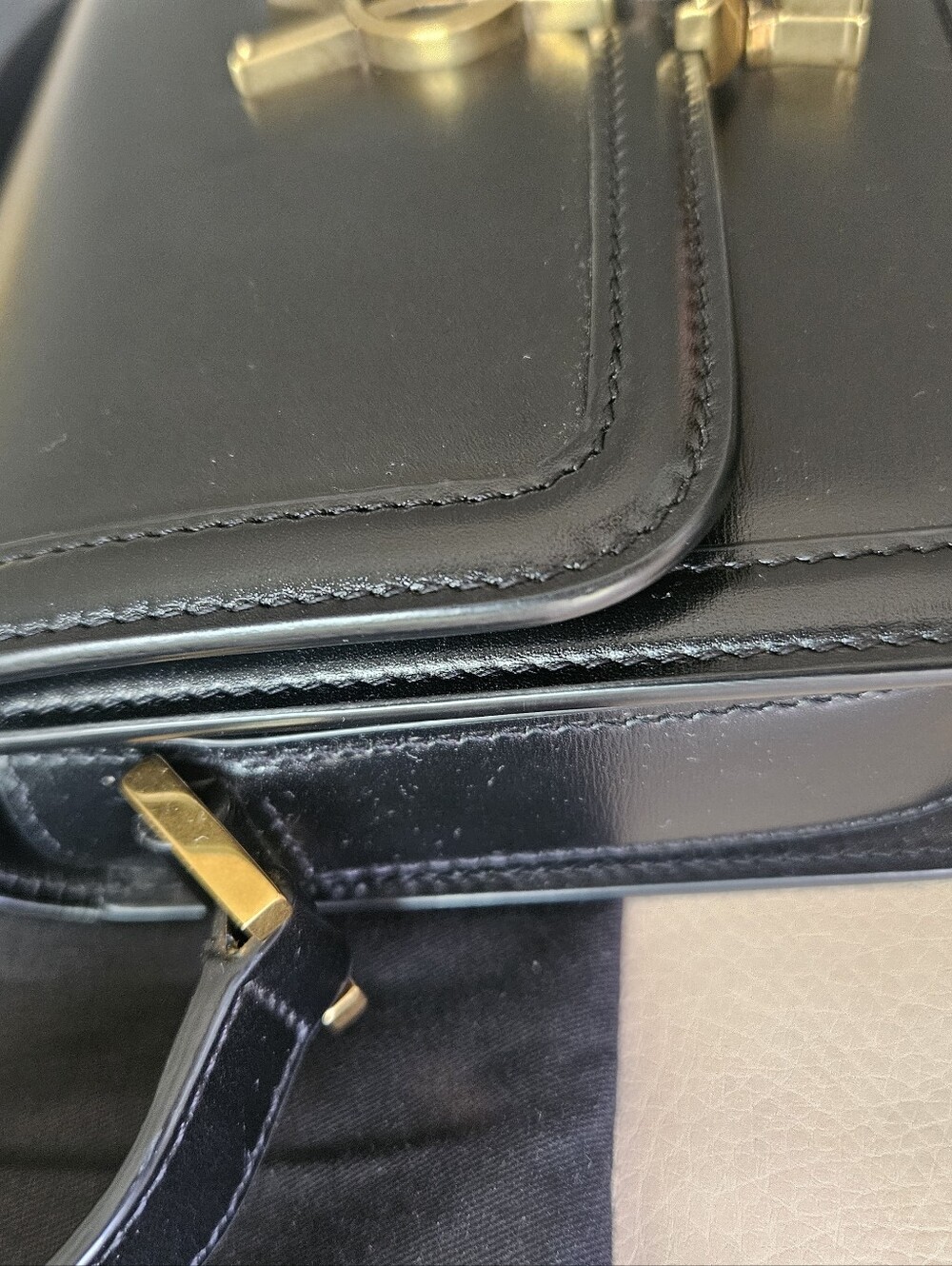 Saint Laurent Solferino Crossbody Bag - Picture 5 of 16